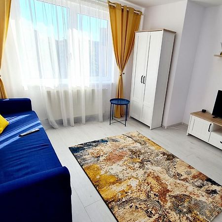 Belle Apartments - Central Пітешть Екстер'єр фото